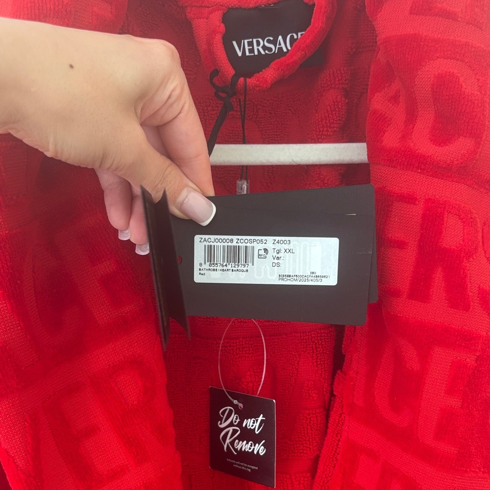 Versace Red Textured Logo Robe with Embossed Pattern - Picture 4 of 4